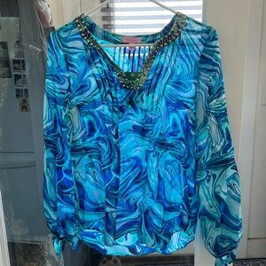 Brand new with tags Lilly shirt